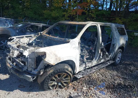 2025 GMC Yukon Xl 4Wd Denali from USA, damaged, VIN 1GKS2JRL8SR103725